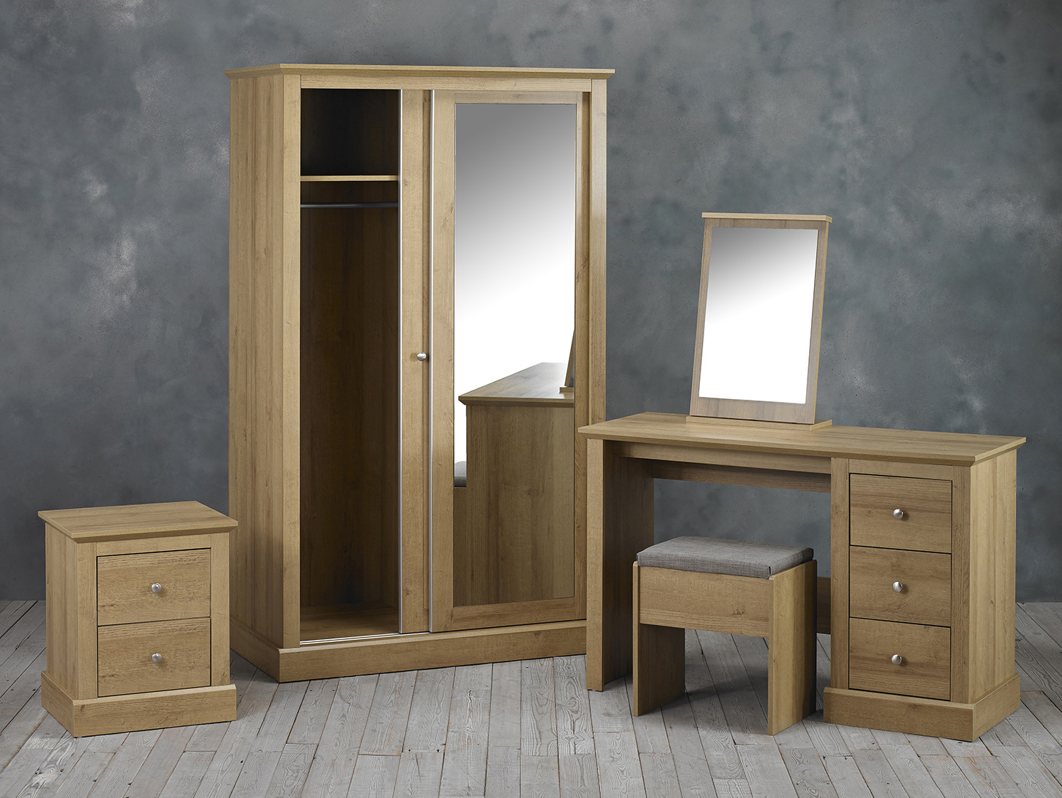 Devon Oak Double Sliding Wardrobe